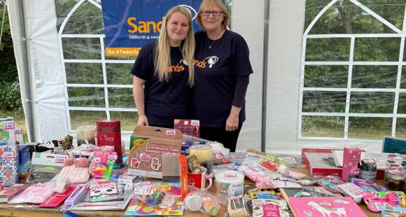 Sadie and her Mum at their fundraising stall